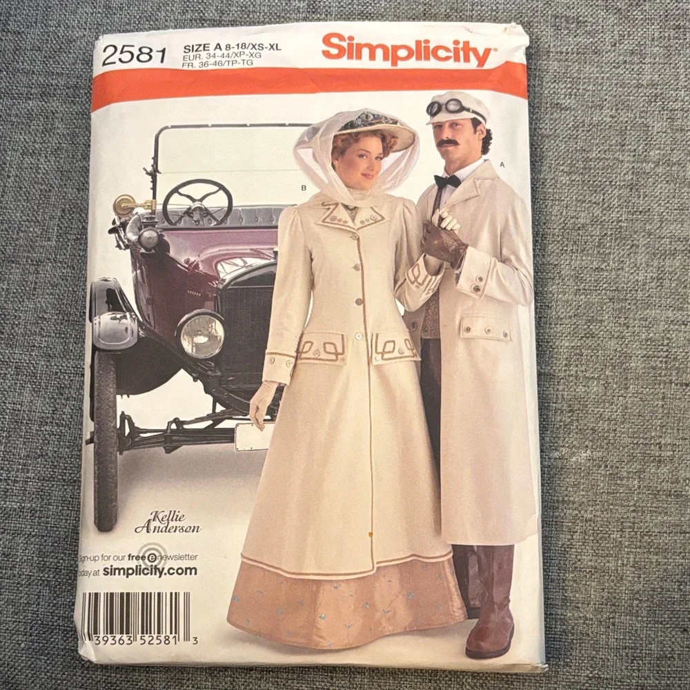 Simplicity Costume Pattern 2581 Vintage Traveling Costumes unopened